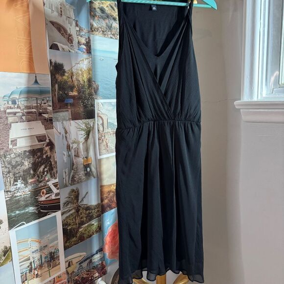 Silk black sleeveless Banana Republic dress - S - Picture 2 of 4